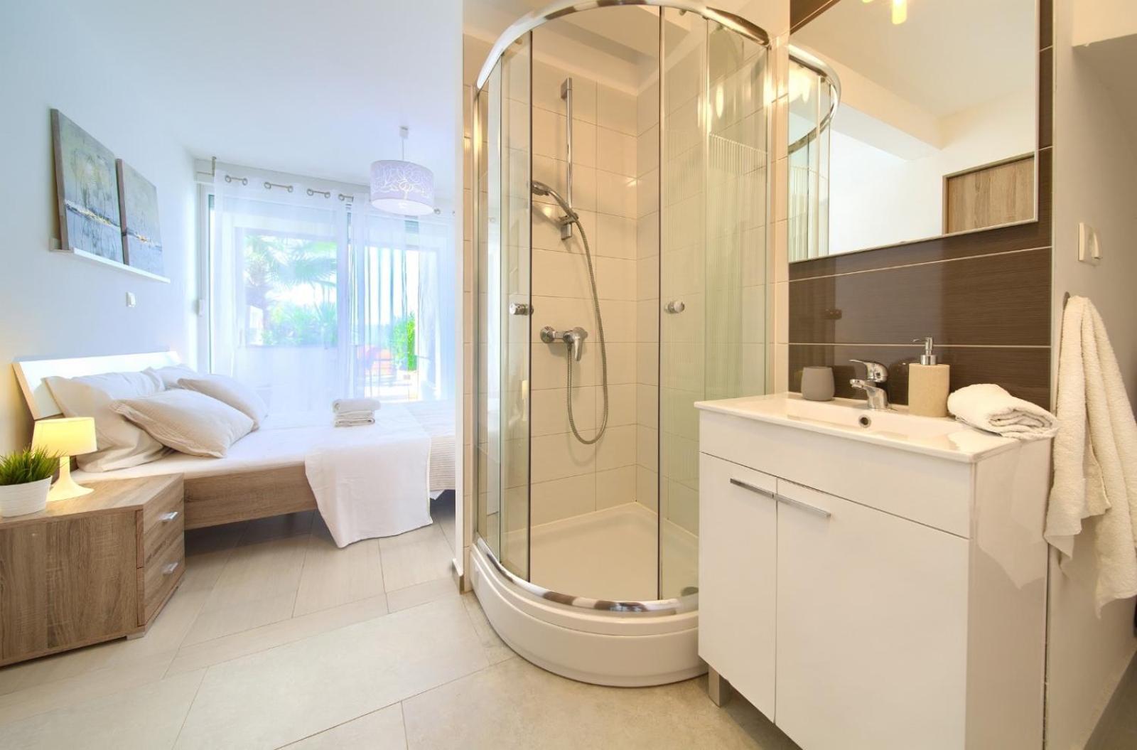 Apartment Sasso Bianco With The Private Pool Njivice Exterior foto