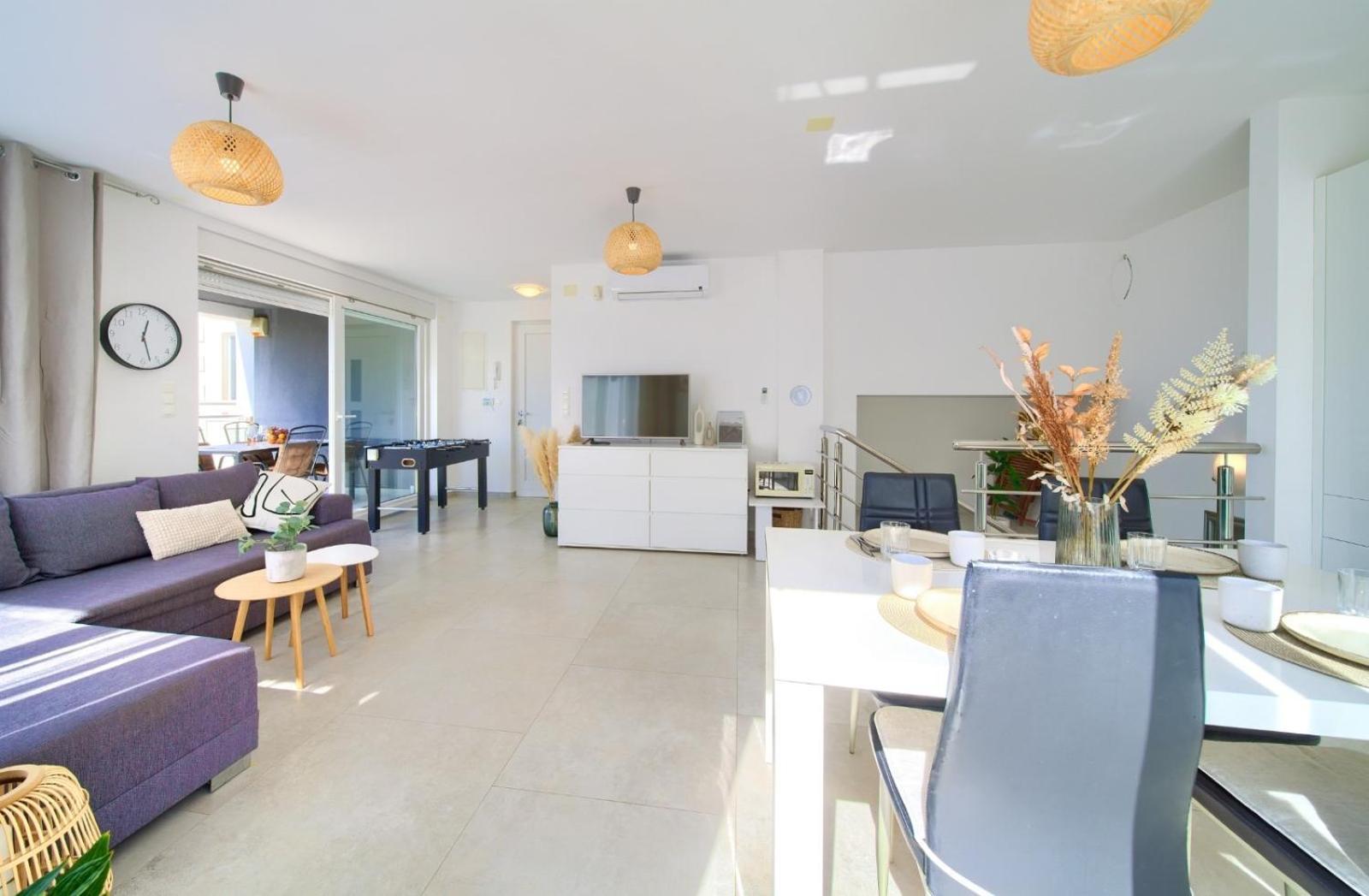 Apartment Sasso Bianco With The Private Pool Njivice Exterior foto