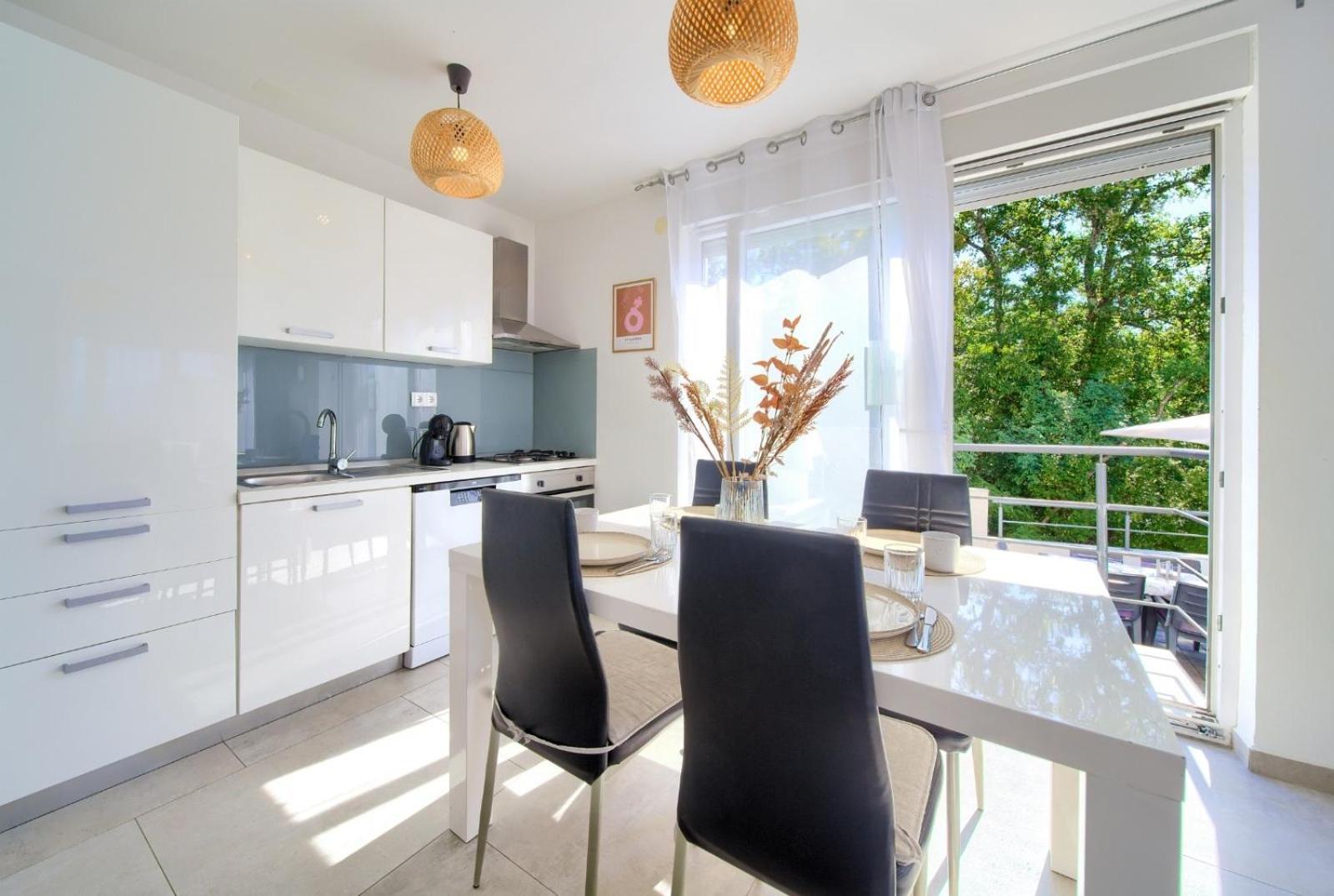 Apartment Sasso Bianco With The Private Pool Njivice Exterior foto
